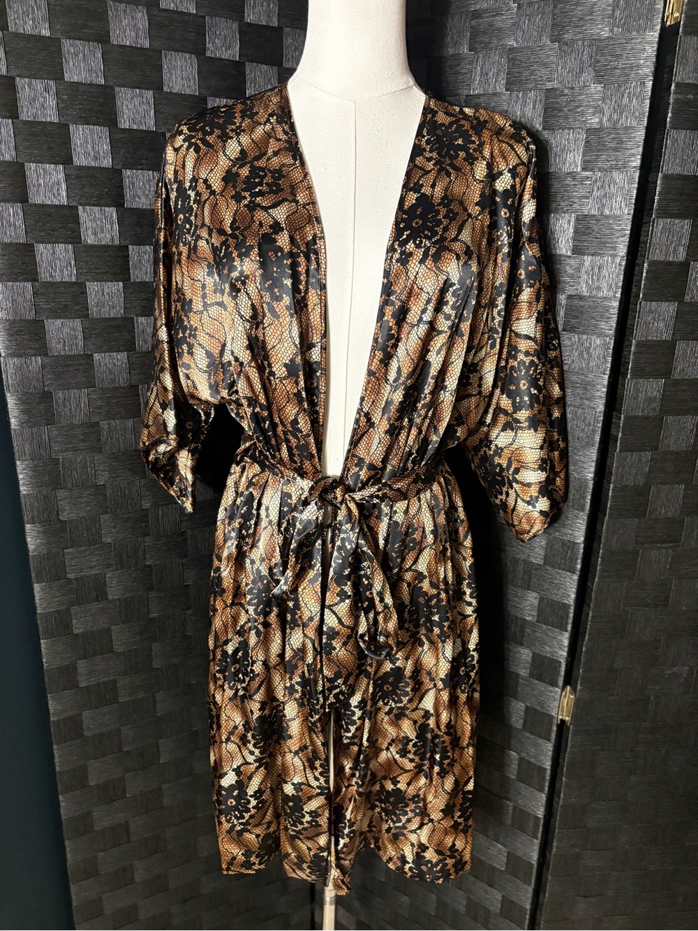 Secret Treasures Whimsigoth Floral Brown Gold Black Lace Print Satin Robe